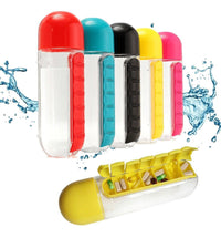 Botella de agua con pastillero ™